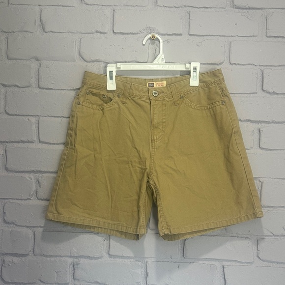 Faded Glory Pants - NWOT WOMEN Tan Shorts